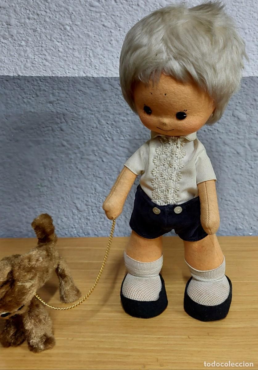 Mu&ntilde;ecas modernas: ANTIGUO ( MU&Ntilde;ECO CON PERRO ) - Foto 1