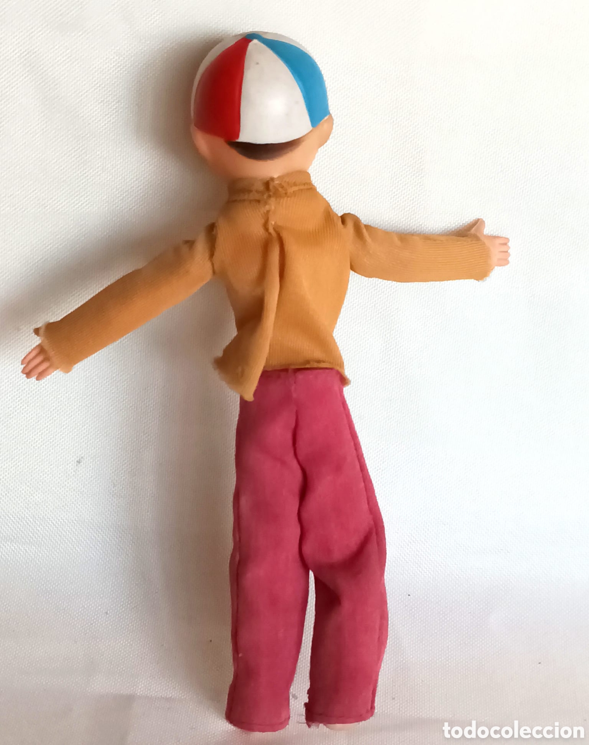 Mu&ntilde;ecas modernas: Mu&ntilde;eco antiguo de goma flexible - Foto 3