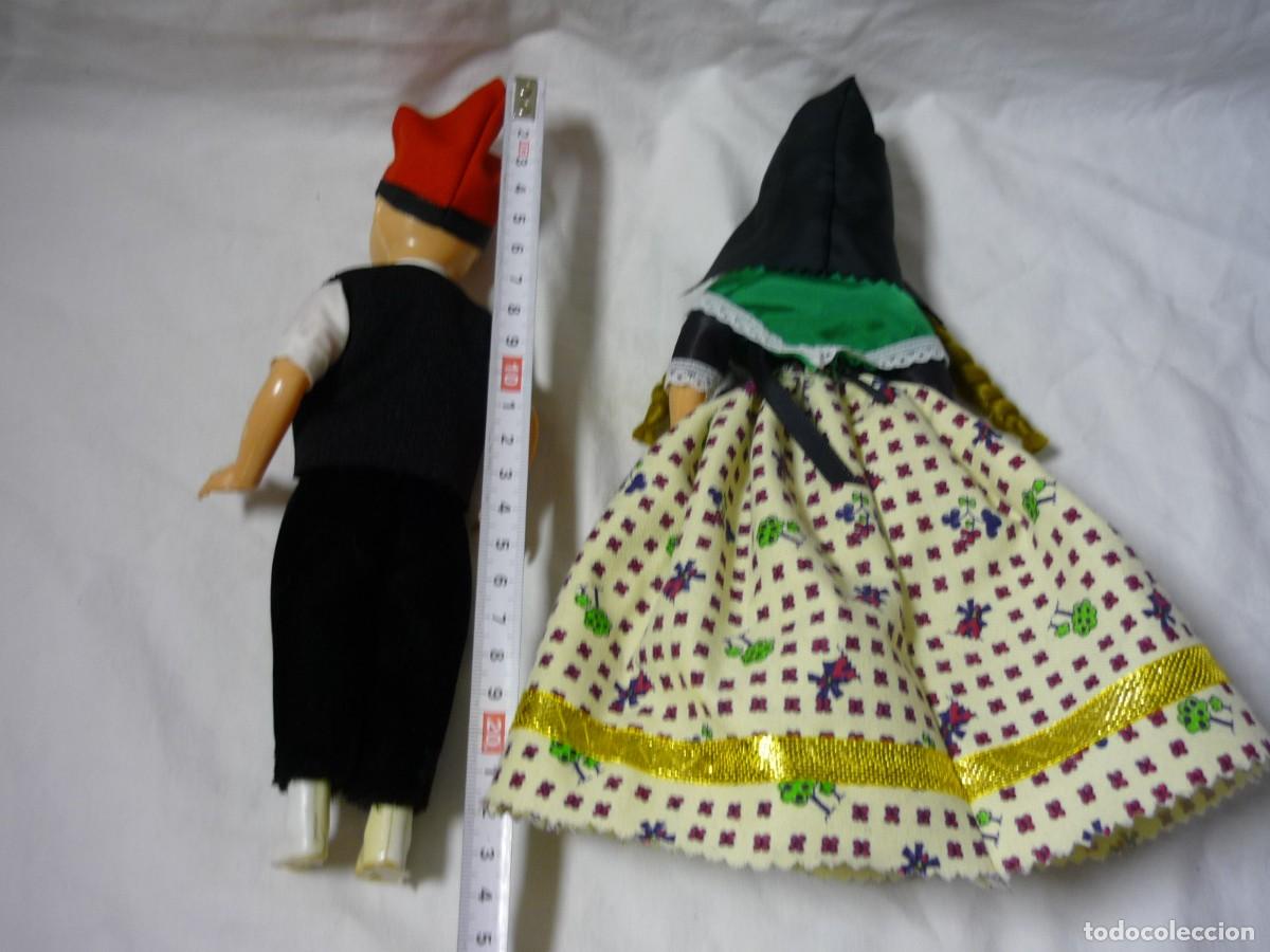 Mu&ntilde;ecas modernas: Pareja de mu&ntilde;ecos trajes t&iacute;picos de Andorra - Foto 7