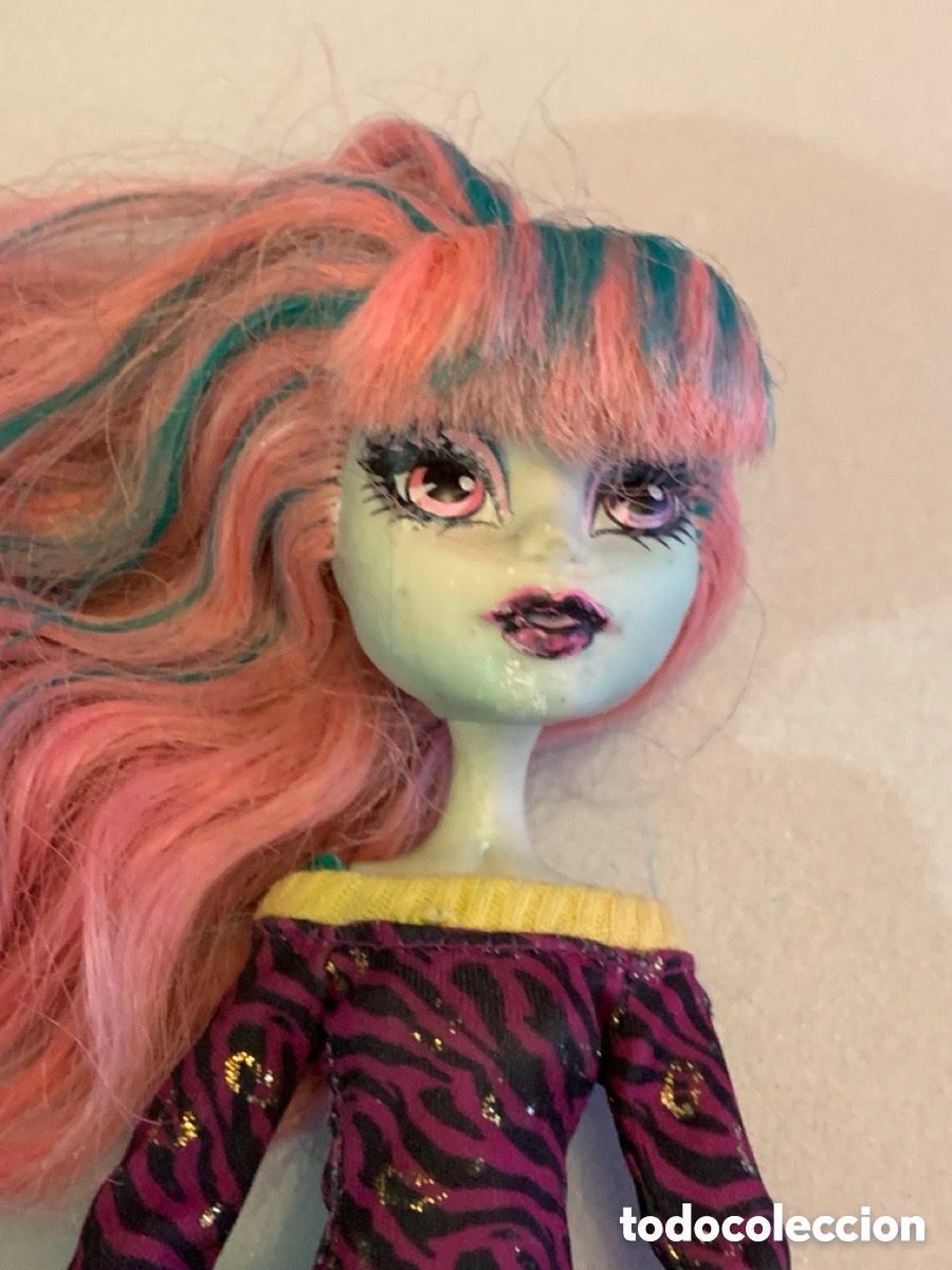 Mu&ntilde;ecas modernas: Mu&ntilde;eca MONSTER HIGH. MATTEL. 2011. 27 cm - Foto 2