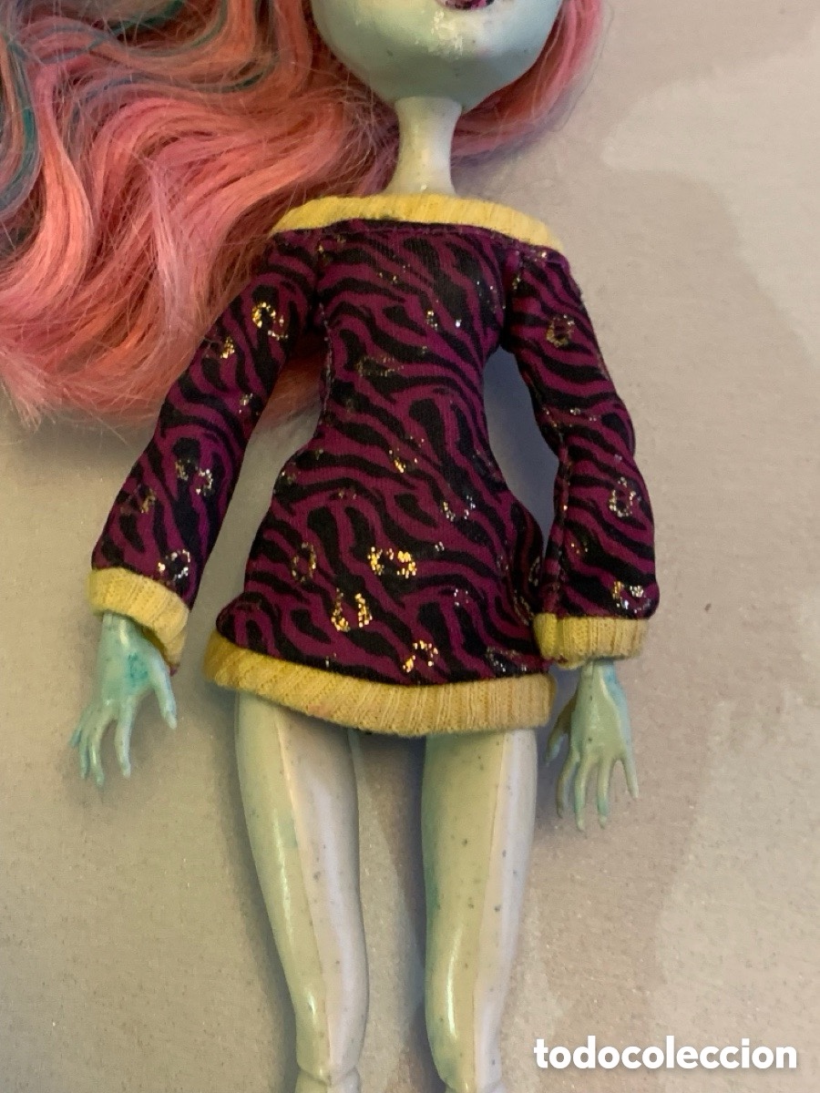 Mu&ntilde;ecas modernas: Mu&ntilde;eca MONSTER HIGH. MATTEL. 2011. 27 cm - Foto 3