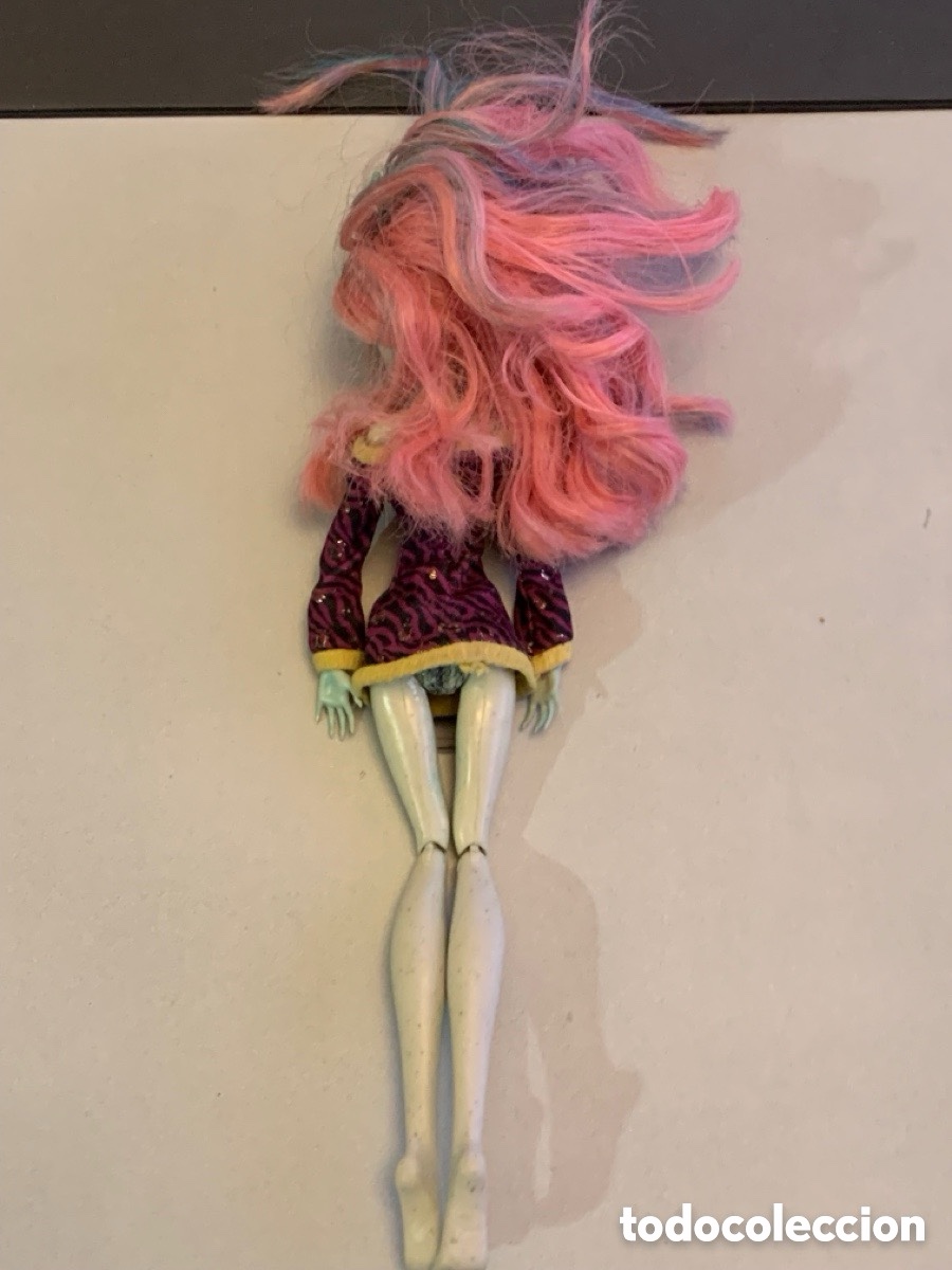 Mu&ntilde;ecas modernas: Mu&ntilde;eca MONSTER HIGH. MATTEL. 2011. 27 cm - Foto 4