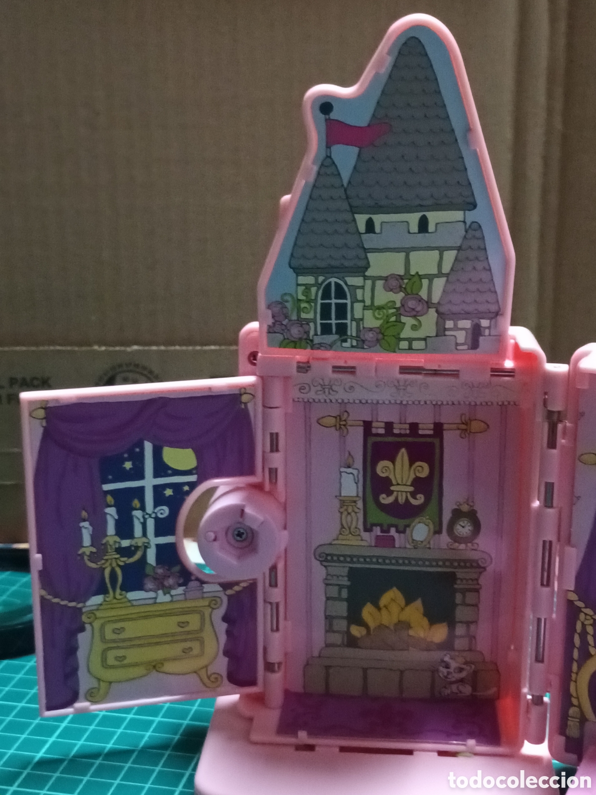 Mu&ntilde;ecas modernas: Casita con mu&ntilde;eca de Bandai - Foto 4