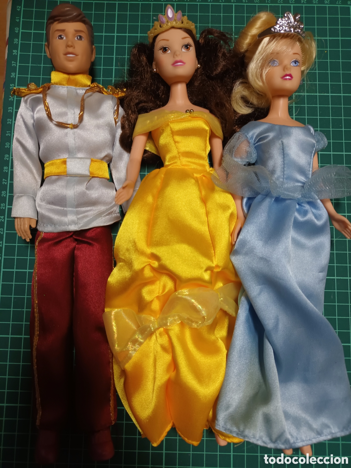 Mu&ntilde;ecas modernas: Lote 3 mu&ntilde;ecos Disney - Foto 1