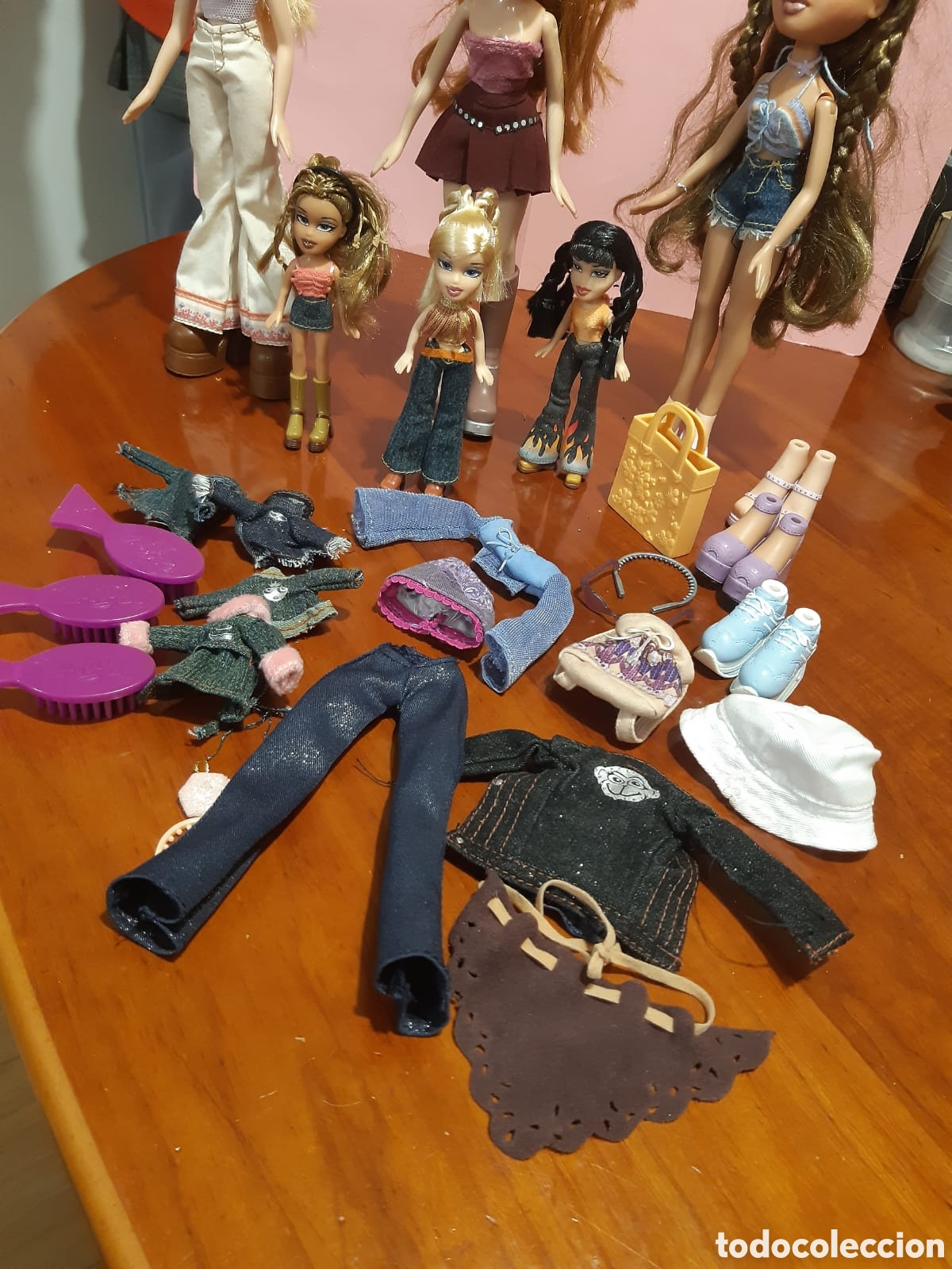 Mu&ntilde;ecas modernas: Seis Mu&ntilde;ecas Bratz y accesorios - Foto 6
