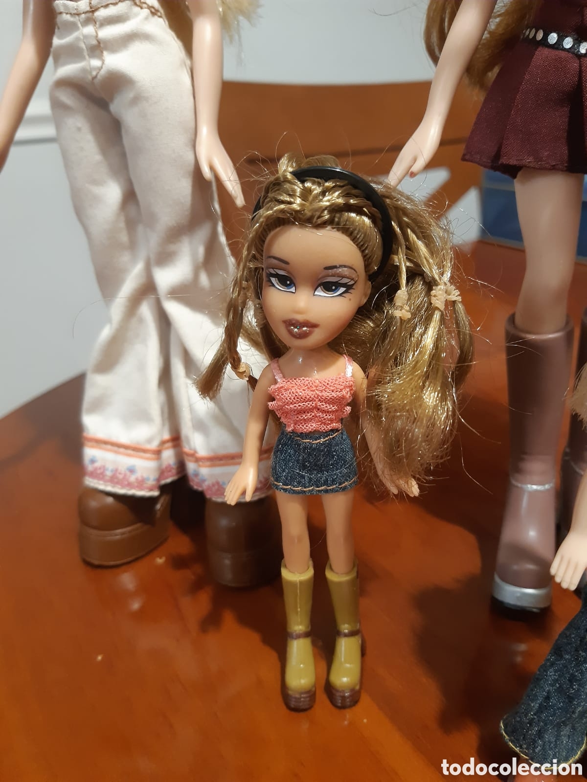 Mu&ntilde;ecas modernas: Seis Mu&ntilde;ecas Bratz y accesorios - Foto 9