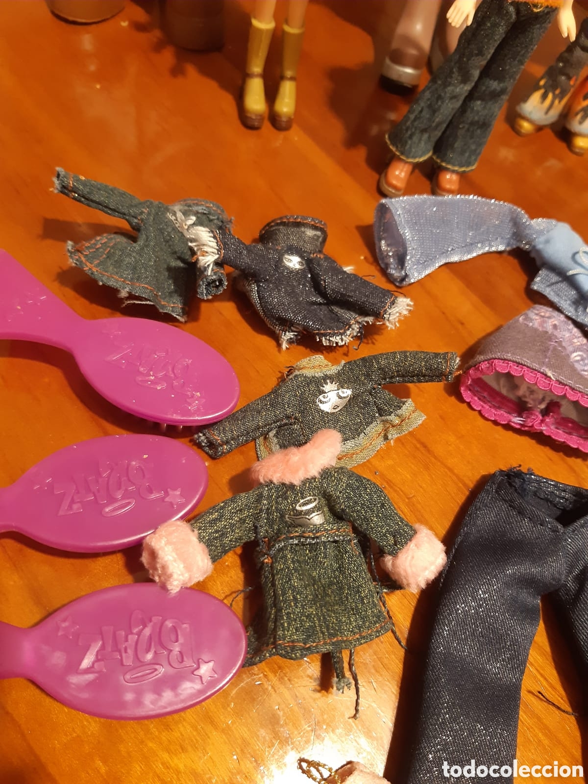 Mu&ntilde;ecas modernas: Seis Mu&ntilde;ecas Bratz y accesorios - Foto 12
