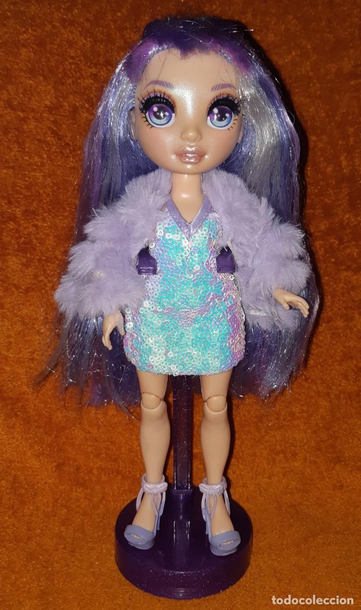 Mu&ntilde;ecas modernas: MU&Ntilde;ECA RAINBOW HIGH VIOLET WILLOW PRIMERA EDICION - Foto 4