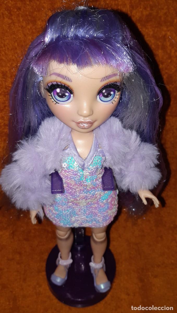 Mu&ntilde;ecas modernas: MU&Ntilde;ECA RAINBOW HIGH VIOLET WILLOW PRIMERA EDICION - Foto 3