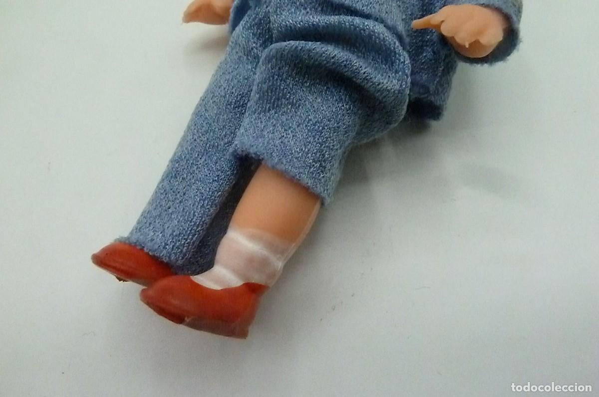 Mu&ntilde;ecas modernas: Mu&ntilde;eca goma tipo Ari - Foto 7