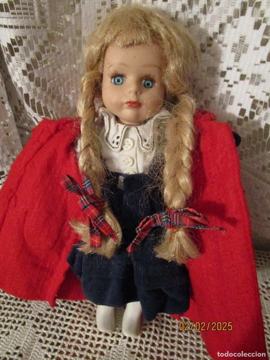 Modern Dolls: PRECIOSA MU&Ntilde;ECA DE PORCELANA
