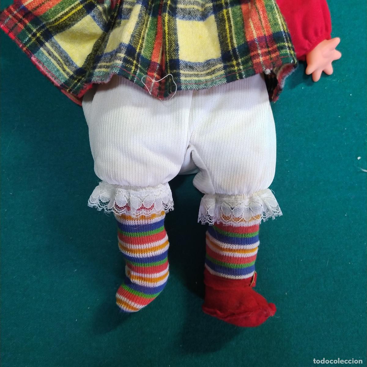 Mu&ntilde;ecas modernas: MU&Ntilde;ECA PLASTICO ANTIGUA - Foto 3