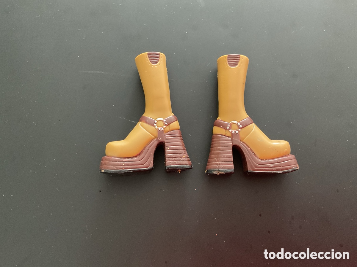 Mu&ntilde;ecas modernas: Bratz accesorios, zapatos - Foto 2