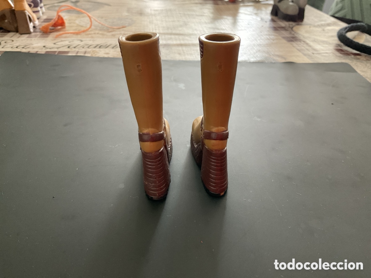 Mu&ntilde;ecas modernas: Bratz accesorios, zapatos - Foto 3