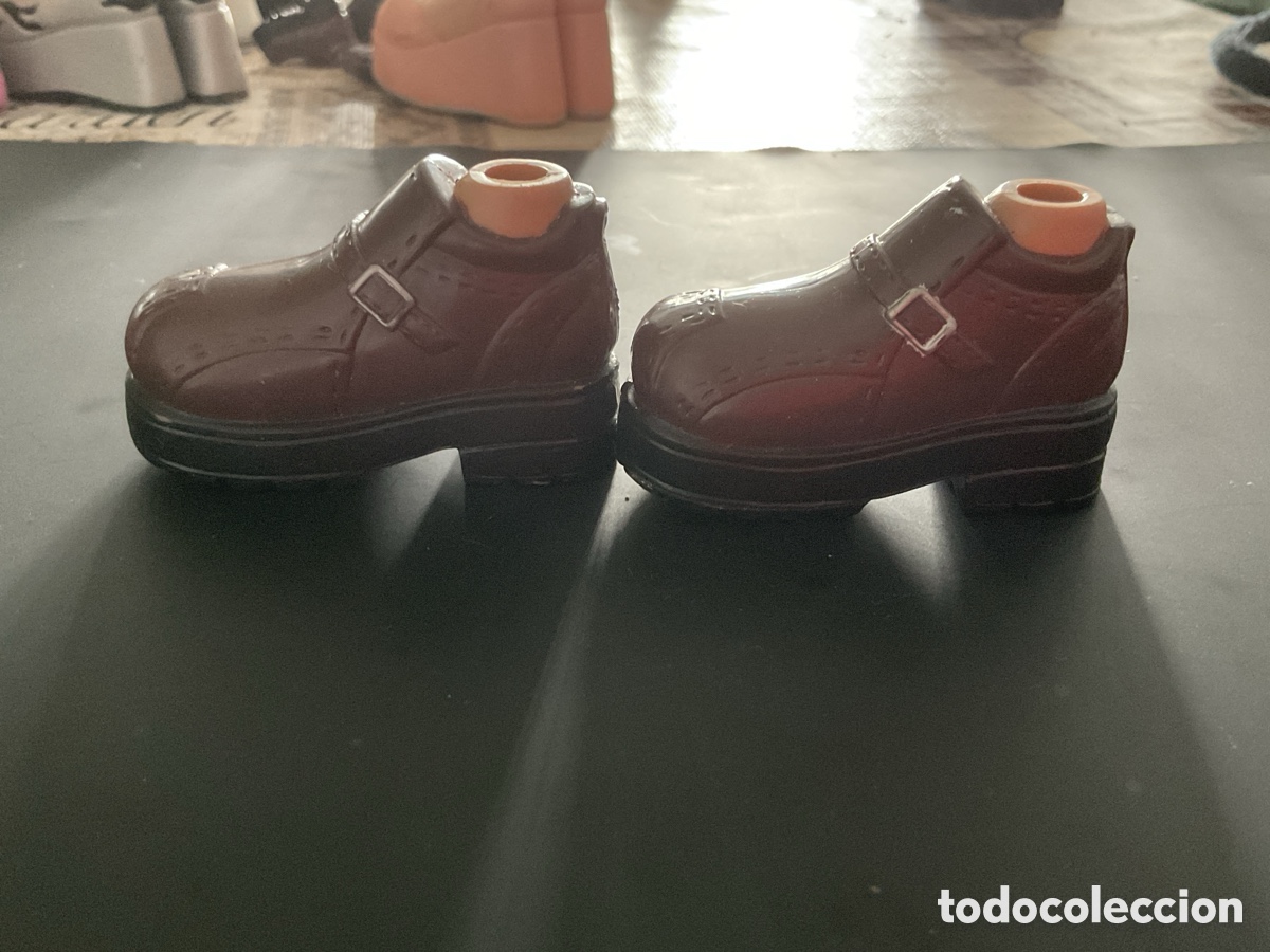 Mu&ntilde;ecas modernas: Bratz accesorios, zapatos - Foto 2