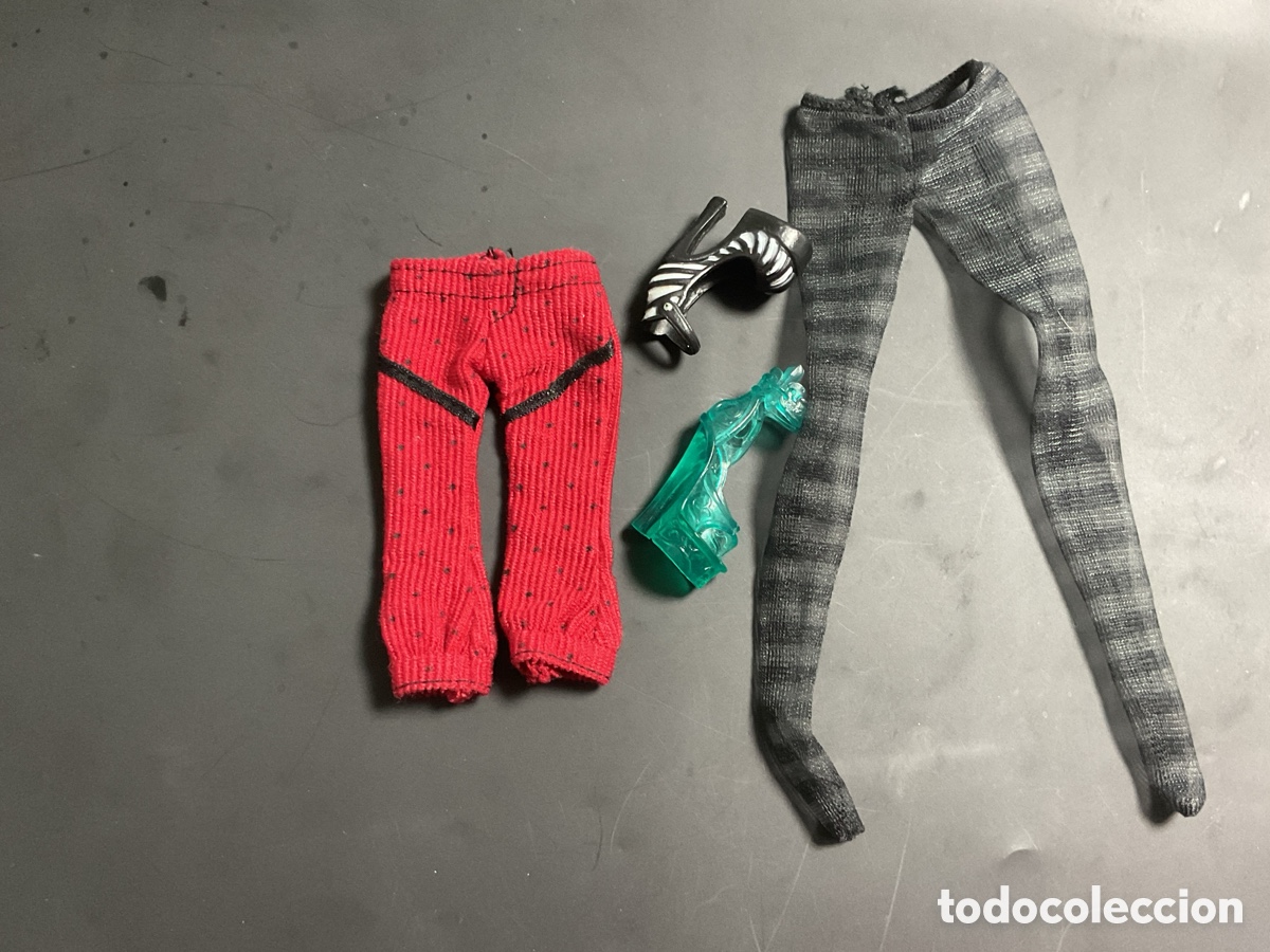 Mu&ntilde;ecas modernas: Monster high lote accesorios - Foto 1