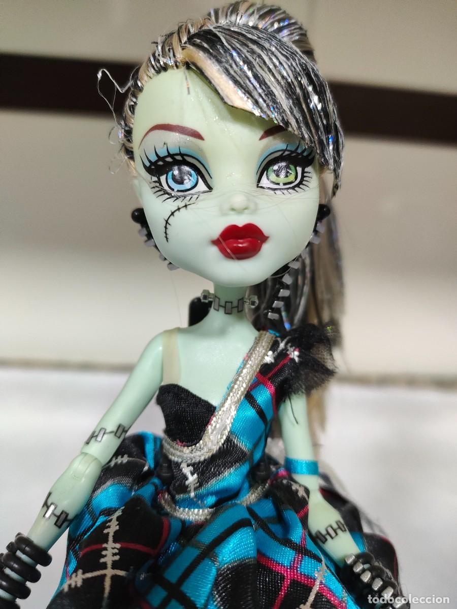 Mu&ntilde;ecas modernas: Monster High Frankie Stein Sweet 1600 - Foto 2