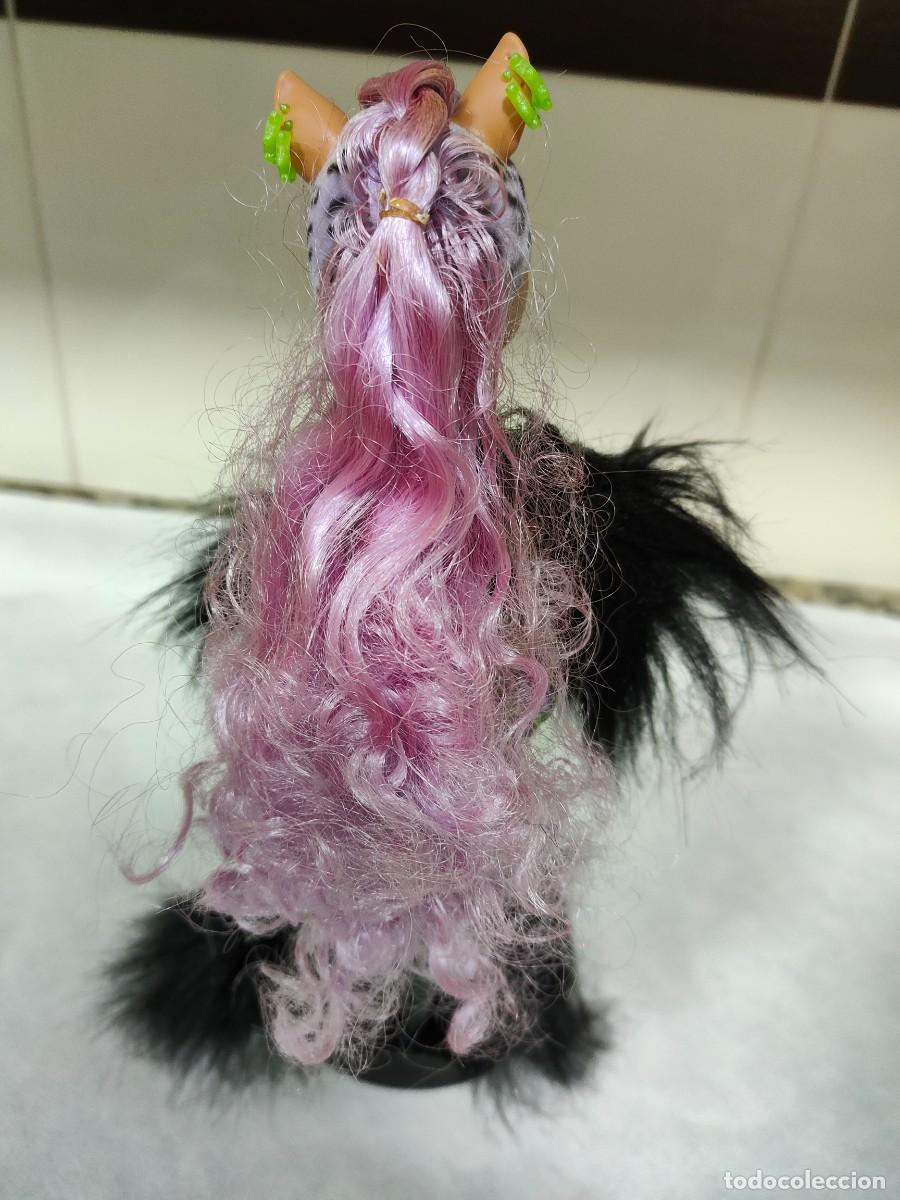 Mu&ntilde;ecas modernas: Monster High Clawdeen Wolf Ghouls Rule - Foto 4