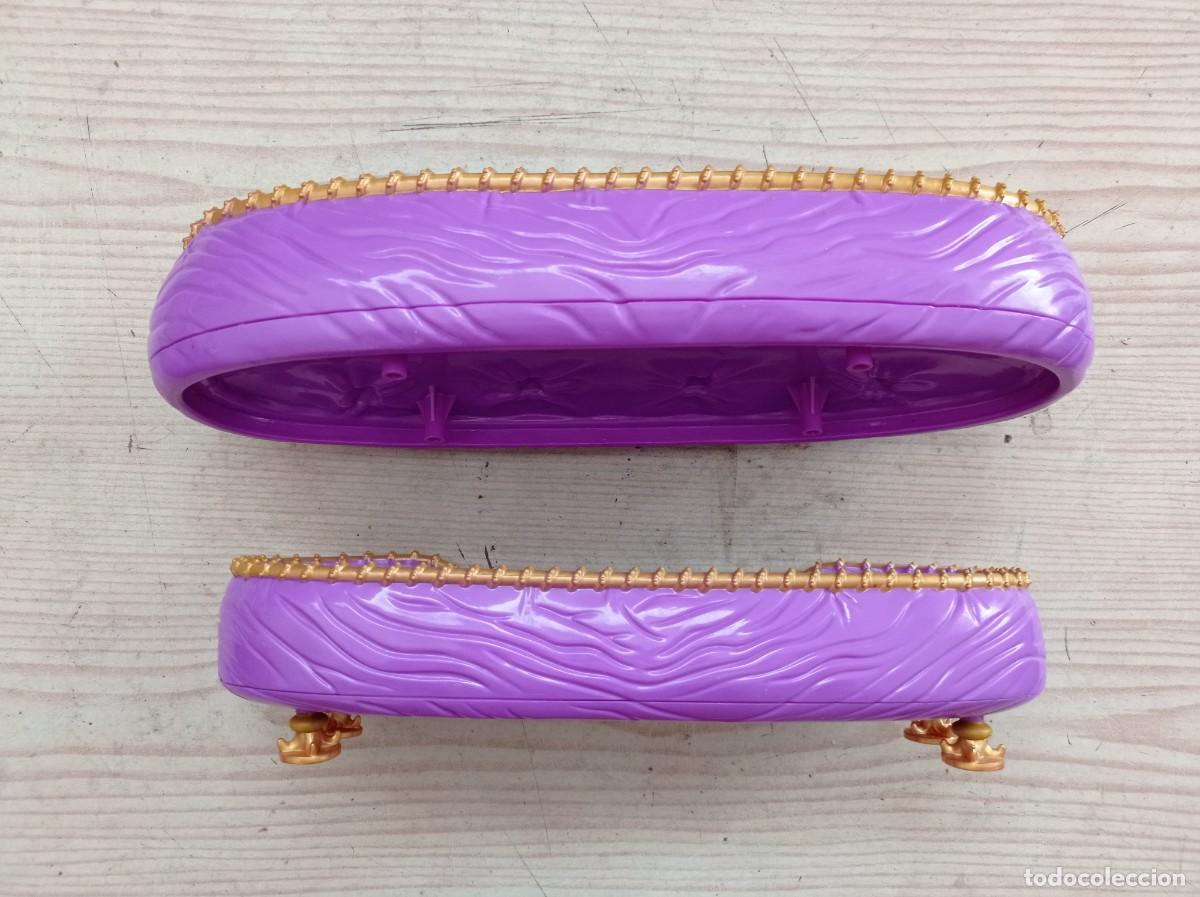 Mu&ntilde;ecas modernas: Cama De Clawdeen Wolf De Monster High - Foto 3
