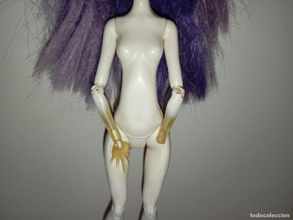 Mu&ntilde;ecas modernas: Mu&ntilde;eca monster high Spectra - Foto 5