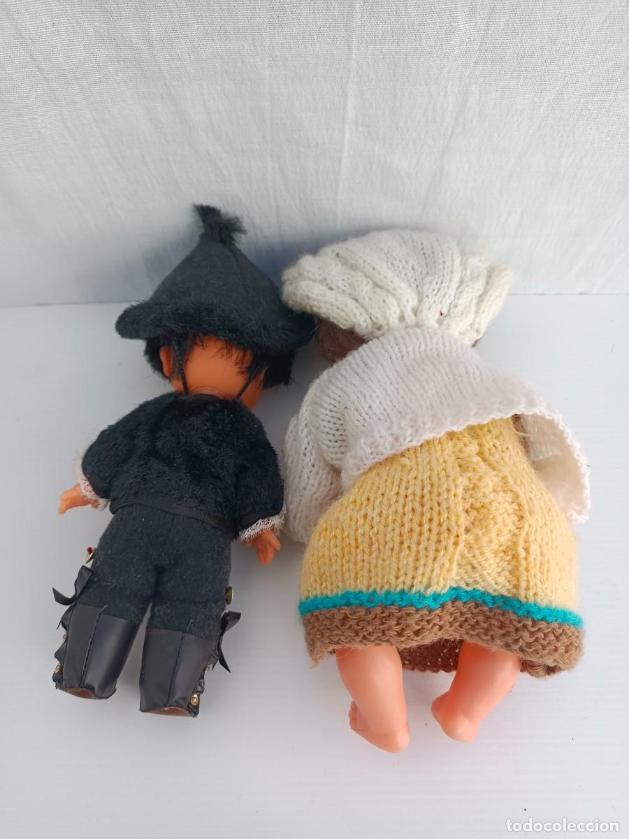 Mu&ntilde;ecas modernas: Lote de dos antiguos mu&ntilde;ecos. - Foto 3