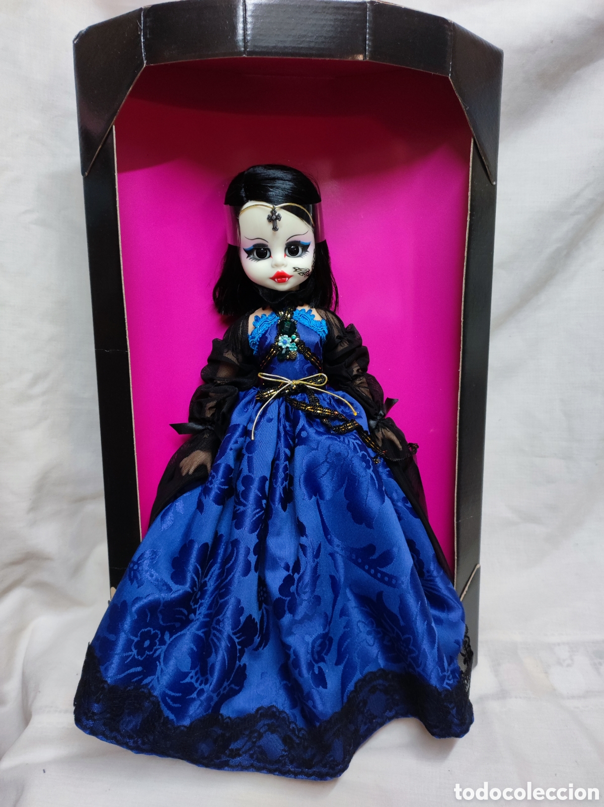 Mu&ntilde;ecas modernas: Endisa ALENA - Foto 2