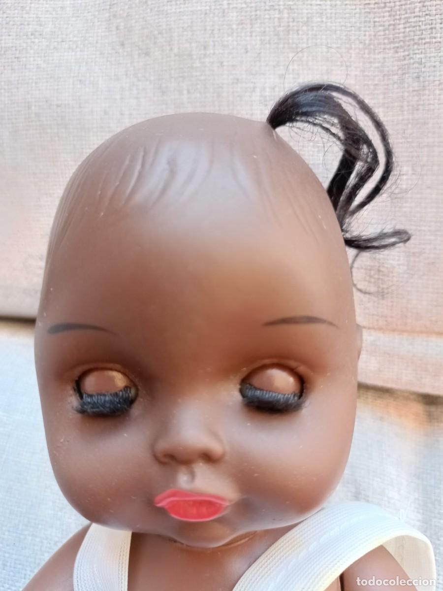 Mu&ntilde;ecas modernas: Mu&ntilde;eca antigua negrita - Foto 2
