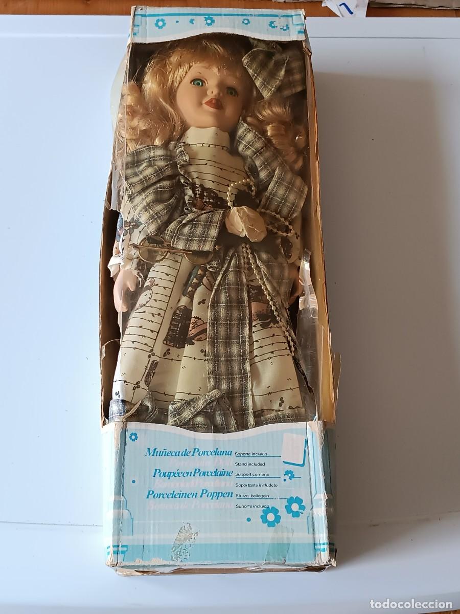 Mu&ntilde;ecas modernas: MU&Ntilde;ECA ANTIGUA DE PORCELANA - Foto 1
