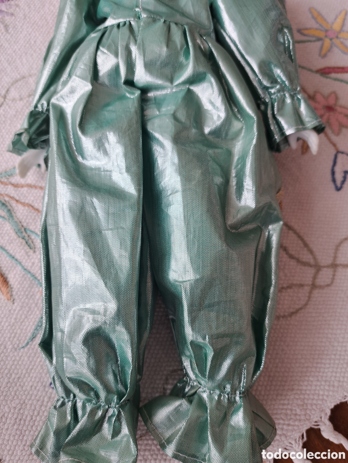 Mu&ntilde;ecas modernas: Mu&ntilde;eco &rdquo;Pierrot&rdquo; vestido - Foto 9
