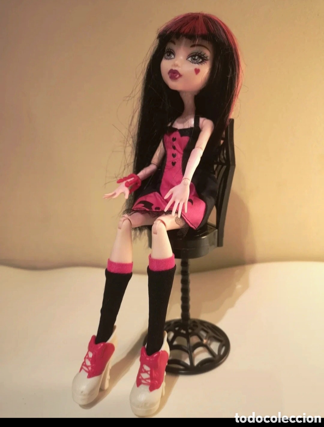 Mu&ntilde;ecas modernas: Mu&ntilde;eca Draculaura Silla Telara&ntilde;a - Foto 5