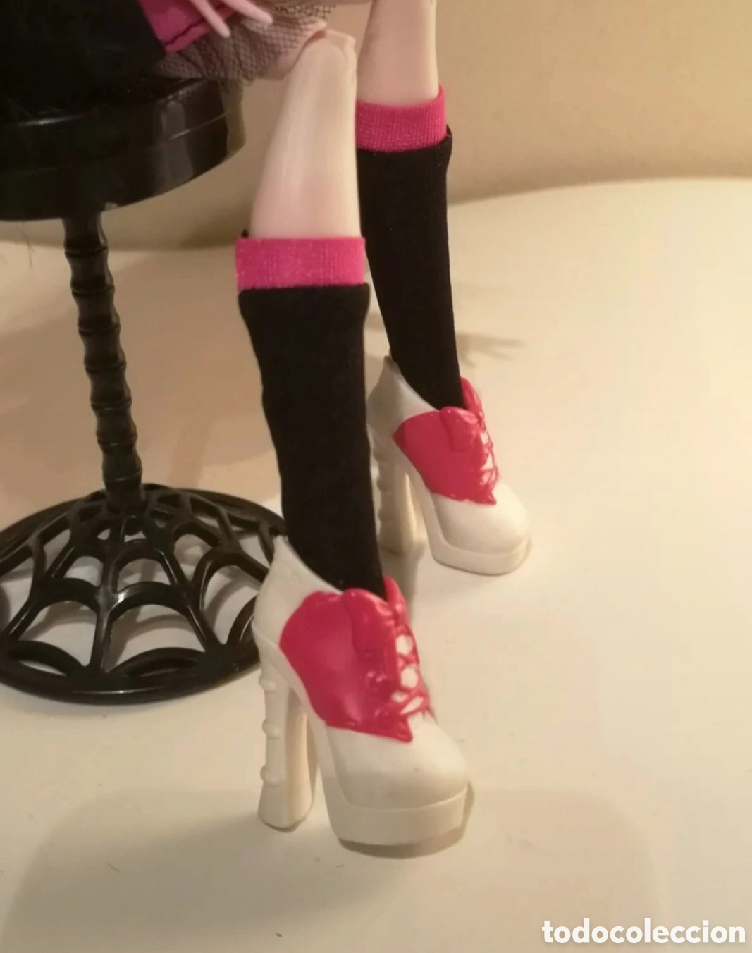 Mu&ntilde;ecas modernas: Mu&ntilde;eca Draculaura Silla Telara&ntilde;a - Foto 8