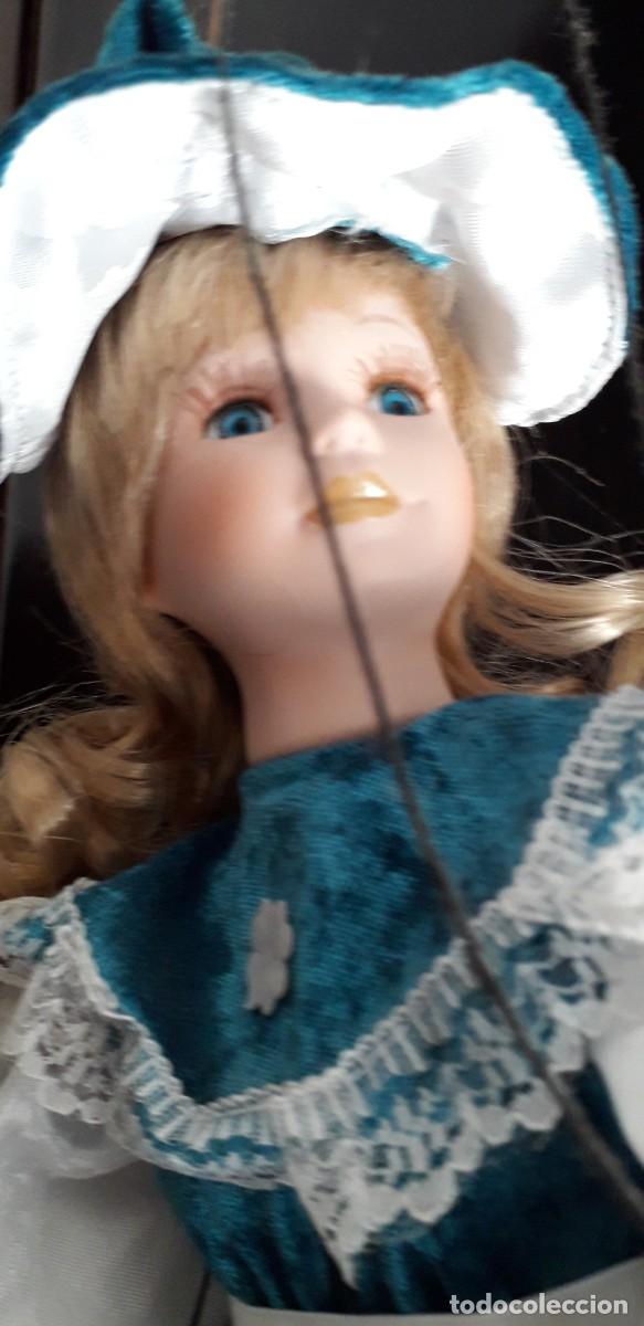 Mu&ntilde;ecas modernas: Marioneta de Praga de Colecci&oacute;n. - Foto 3