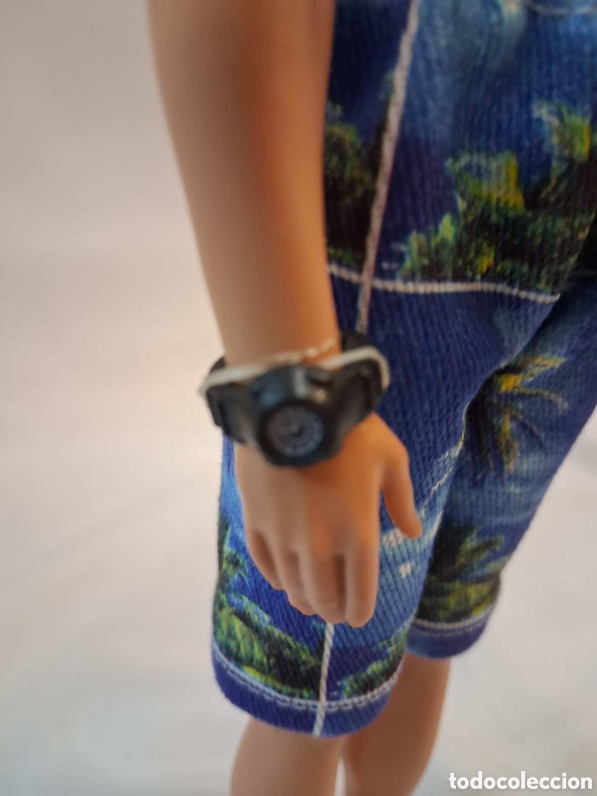 Mu&ntilde;ecas modernas: MU&Ntilde;ECO KEN SURF DOLL - Foto 4