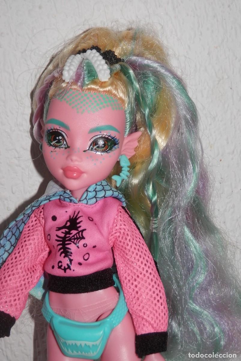 Mu&ntilde;ecas modernas: UNA MU&Ntilde;ECA MONSTER HIGH- 2021 - Foto 2