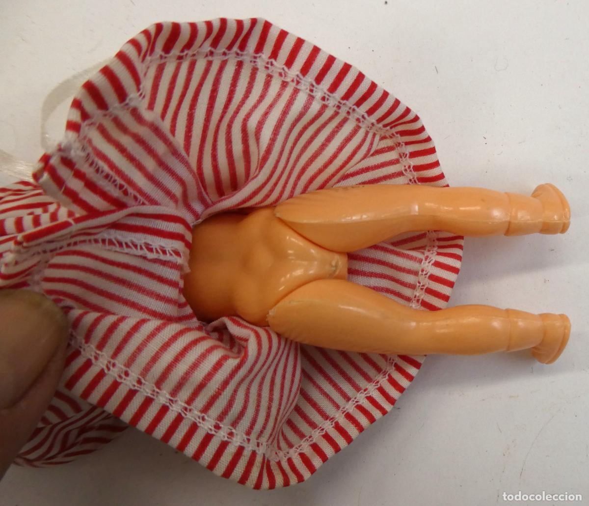Mu&ntilde;ecas modernas: Peque&ntilde;a mu&ntilde;eca a identificar - Foto 5
