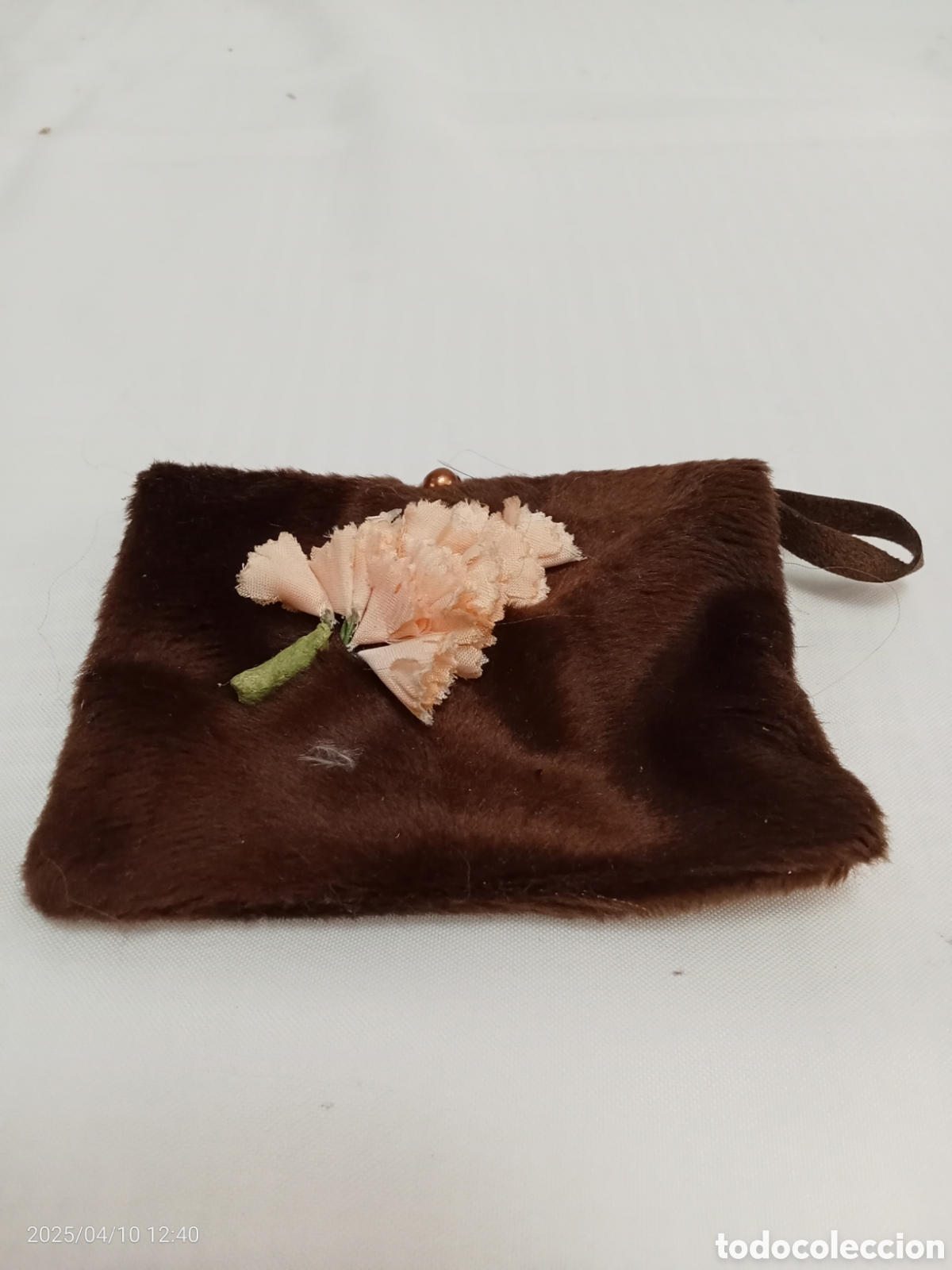 Mu&ntilde;ecas modernas: BOLSO MU&Ntilde;ECA MARRON Y FLOR ROSA - Foto 1