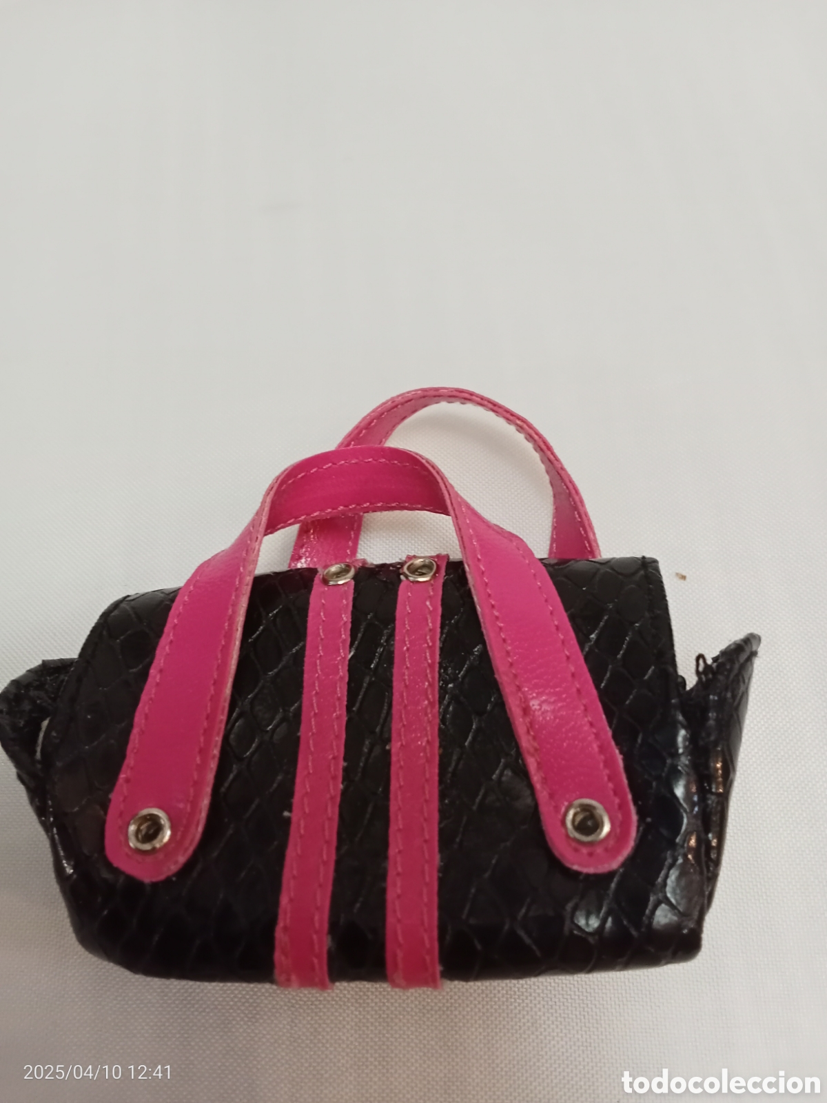 Mu&ntilde;ecas modernas: BOLSO MU&Ntilde;ECA NEGRO Y ROSA - Foto 3