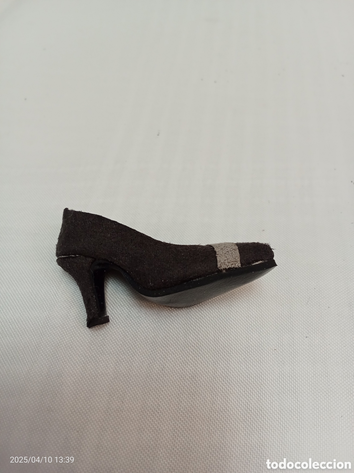 Mu&ntilde;ecas modernas: ZAPATO MU&Ntilde;ECA MARR&Oacute;N Y GRIS - Foto 3