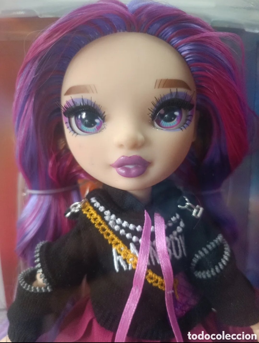 Mu&ntilde;ecas modernas: Mu&ntilde;eca Rainbow high Emi Lavanda - Foto 3