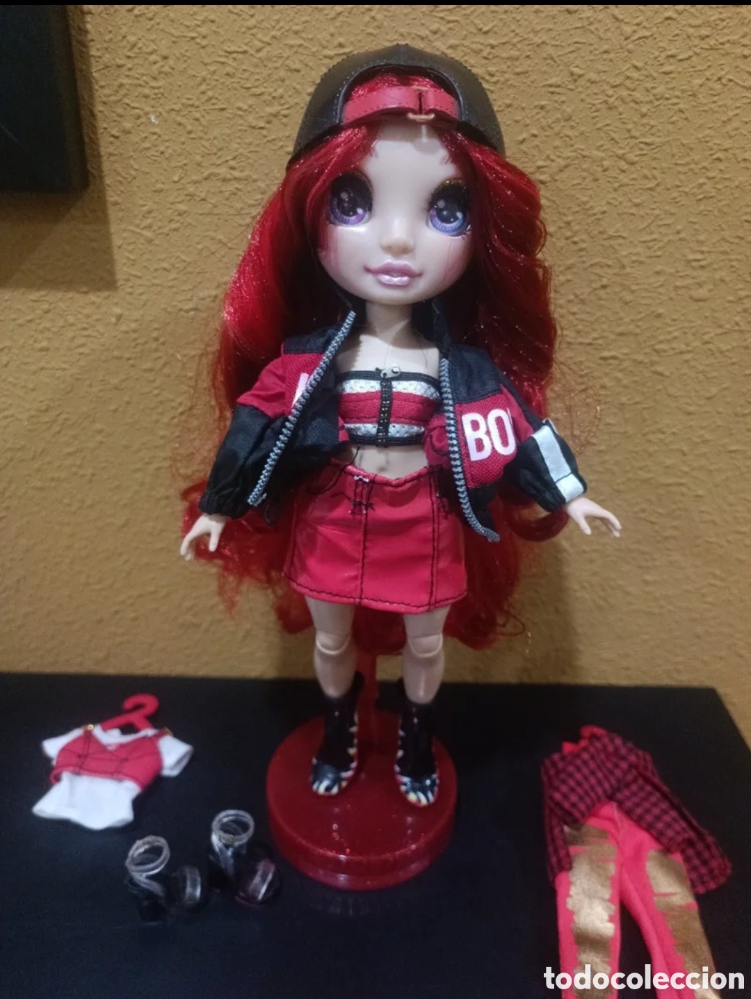 Mu&ntilde;ecas modernas: Mu&ntilde;eca Rainbow high Ruby - Foto 2