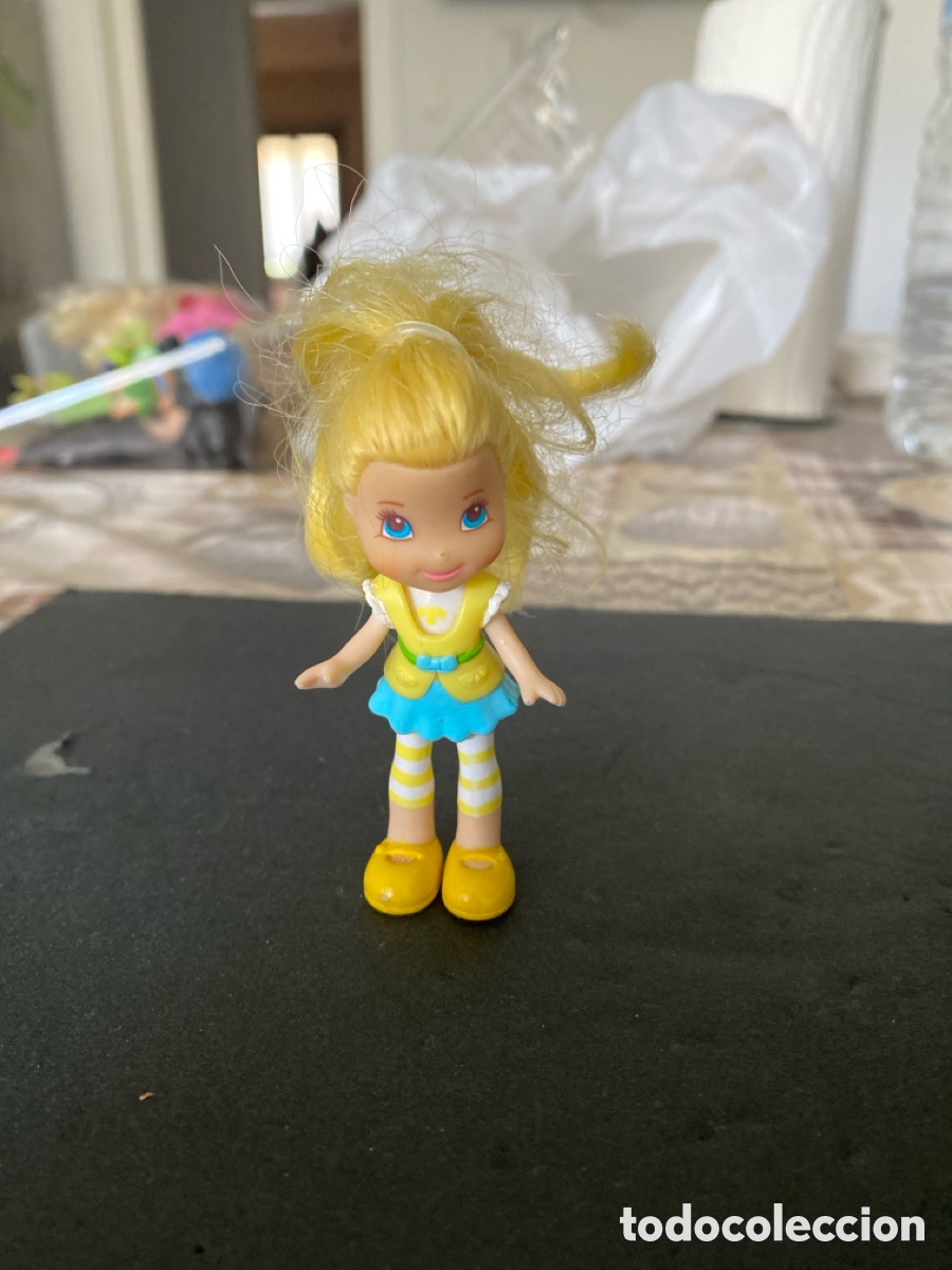 Mu&ntilde;ecas modernas: Mu&ntilde;eca Tarta de Fresa Lim&oacute;n - Foto 1