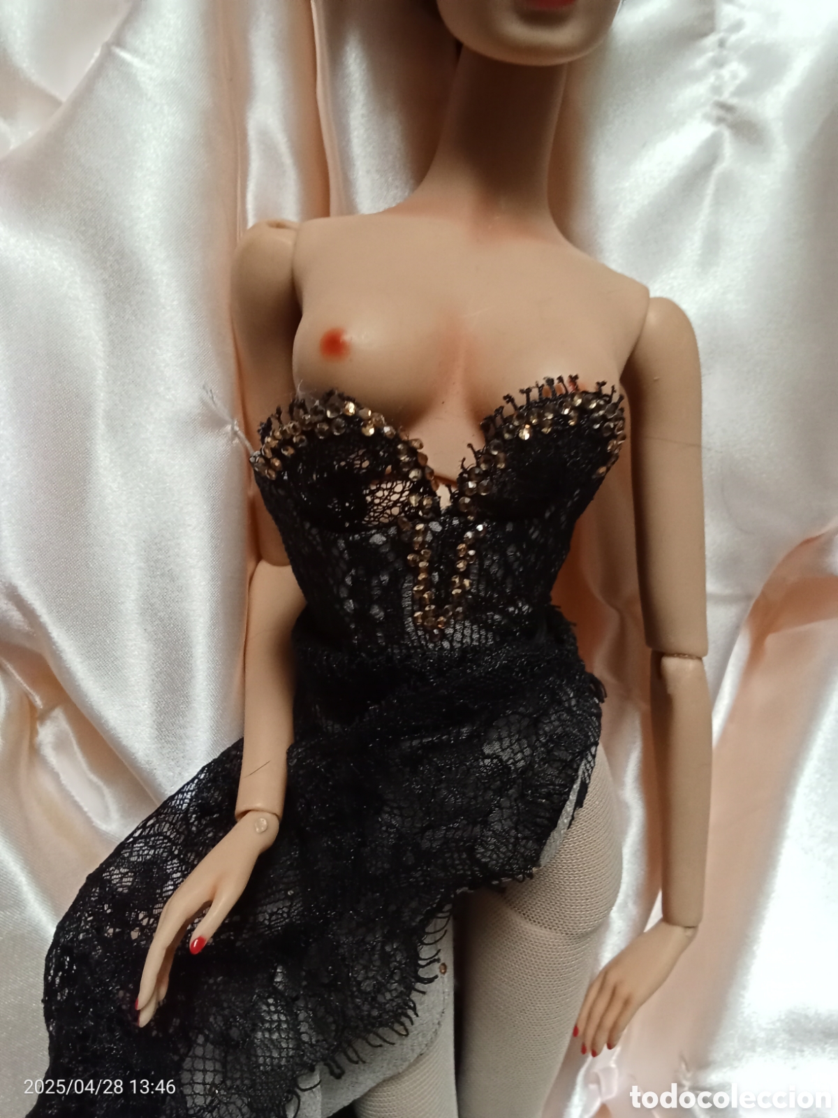Mu&ntilde;ecas modernas: MU&Ntilde;ECA SUPERDOLL 2011 (ARTICULADA) - Foto 5