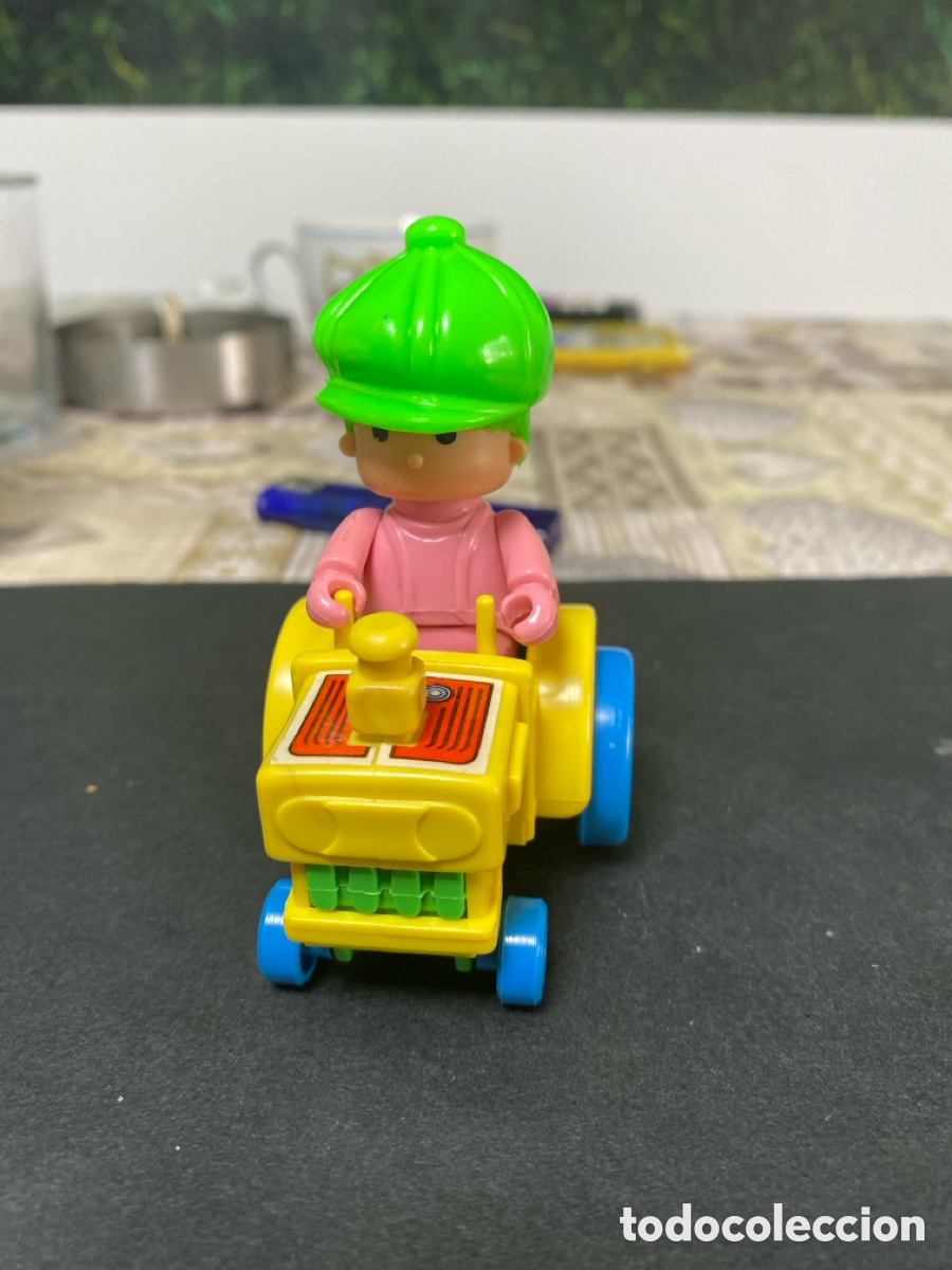 Mu&ntilde;ecas modernas: Pin y pon con veh&iacute;culo - Foto 1