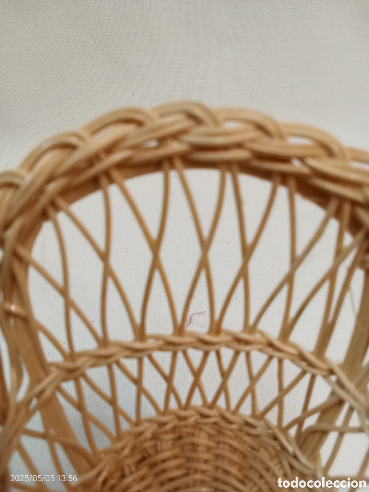Mu&ntilde;ecas modernas: SILL&Oacute;N ANTIGUO EN MIMBRE PARA MU&Ntilde;ECA - Foto 2