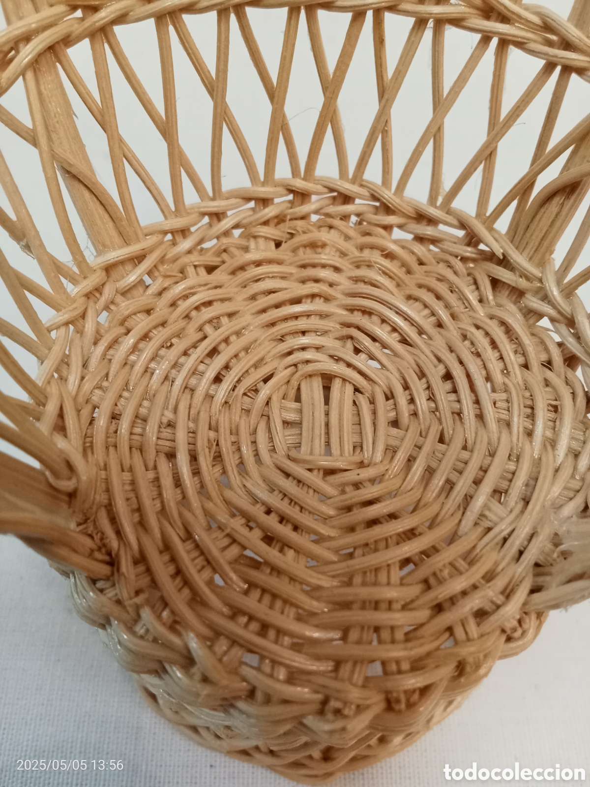 Mu&ntilde;ecas modernas: SILL&Oacute;N ANTIGUO EN MIMBRE PARA MU&Ntilde;ECA - Foto 3
