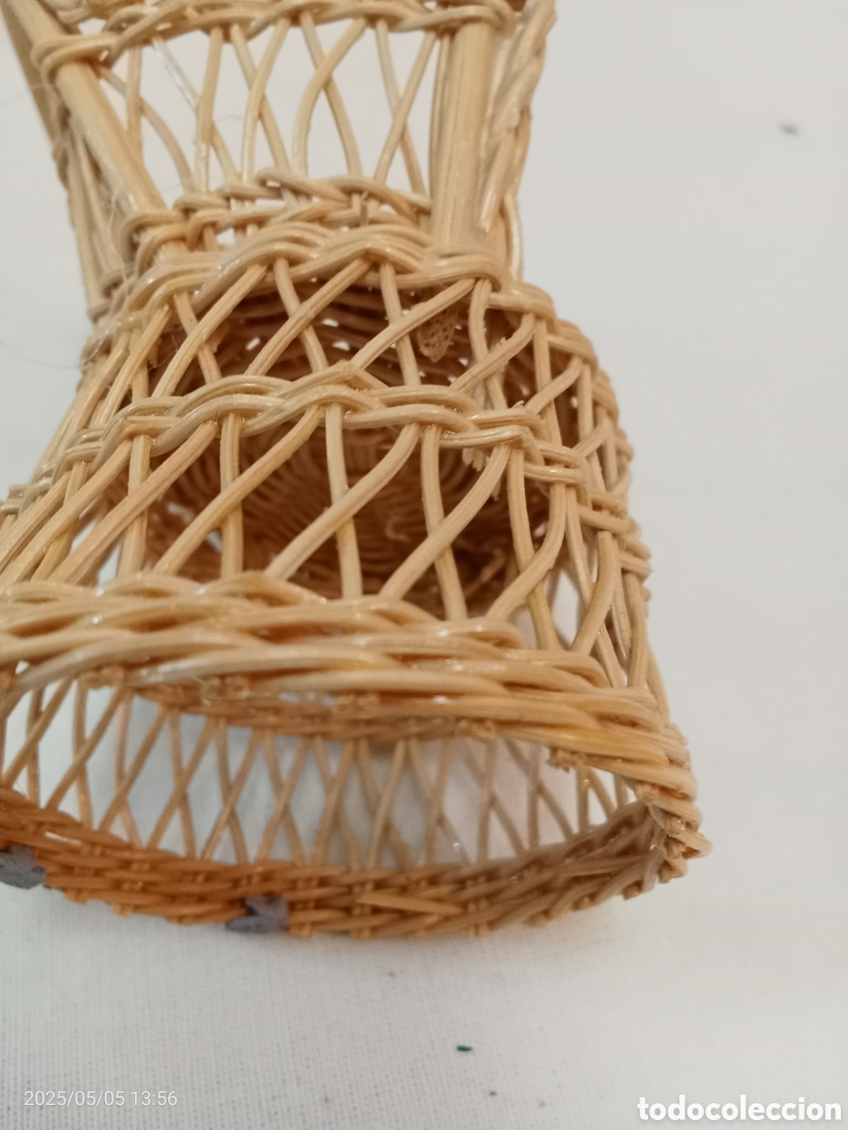 Mu&ntilde;ecas modernas: SILL&Oacute;N ANTIGUO EN MIMBRE PARA MU&Ntilde;ECA - Foto 5