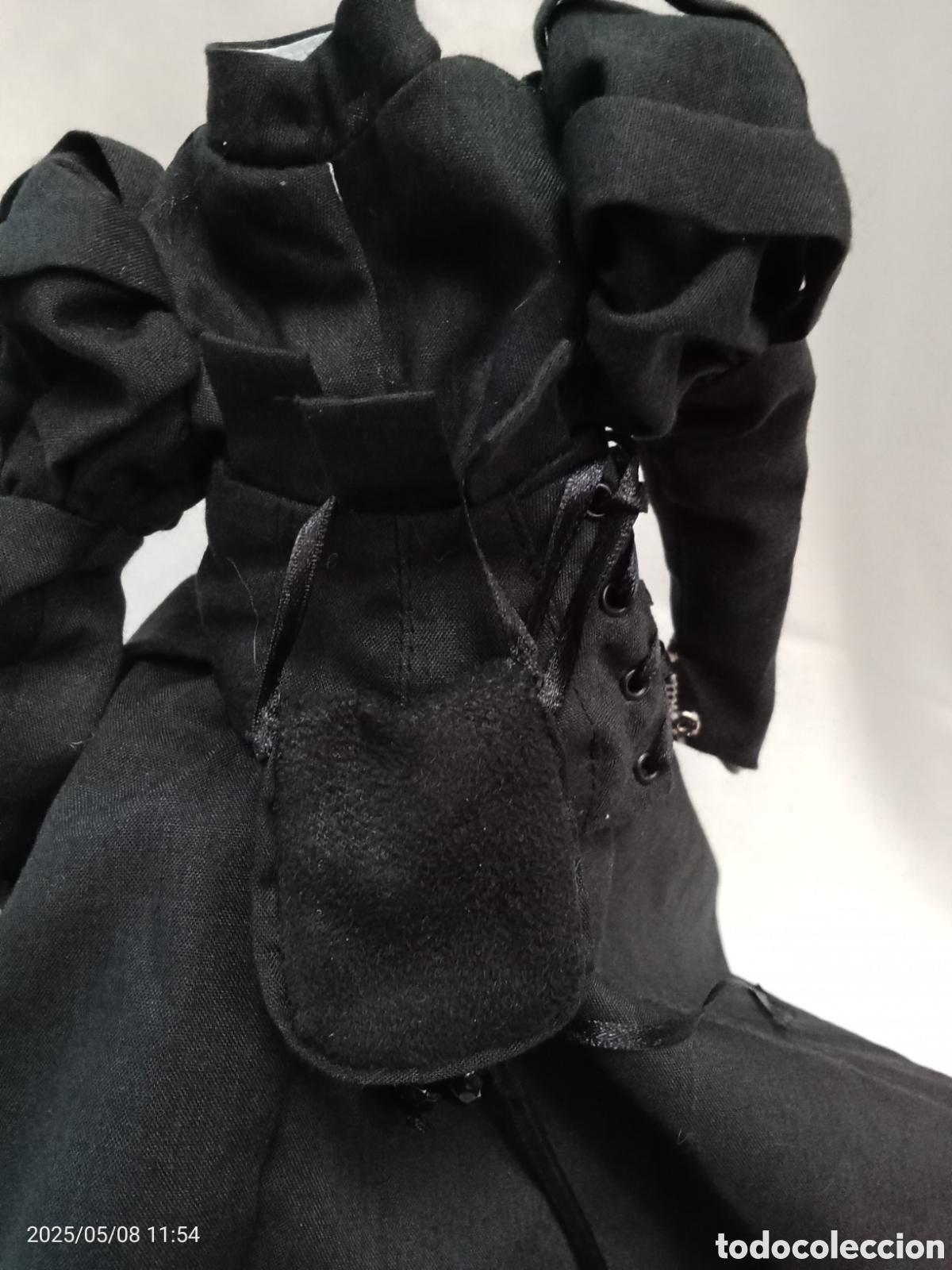 Mu&ntilde;ecas modernas: VESTIDO NEGRO CON CAPA PARA MU&Ntilde;ECA MAGO DE OZ - Foto 9