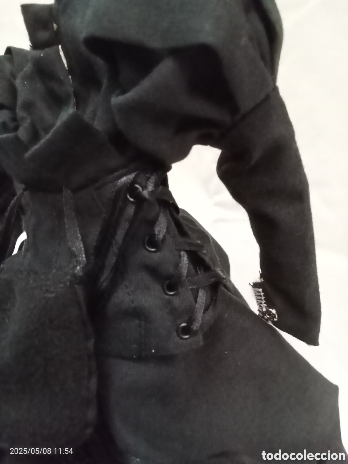 Mu&ntilde;ecas modernas: VESTIDO NEGRO CON CAPA PARA MU&Ntilde;ECA MAGO DE OZ - Foto 10