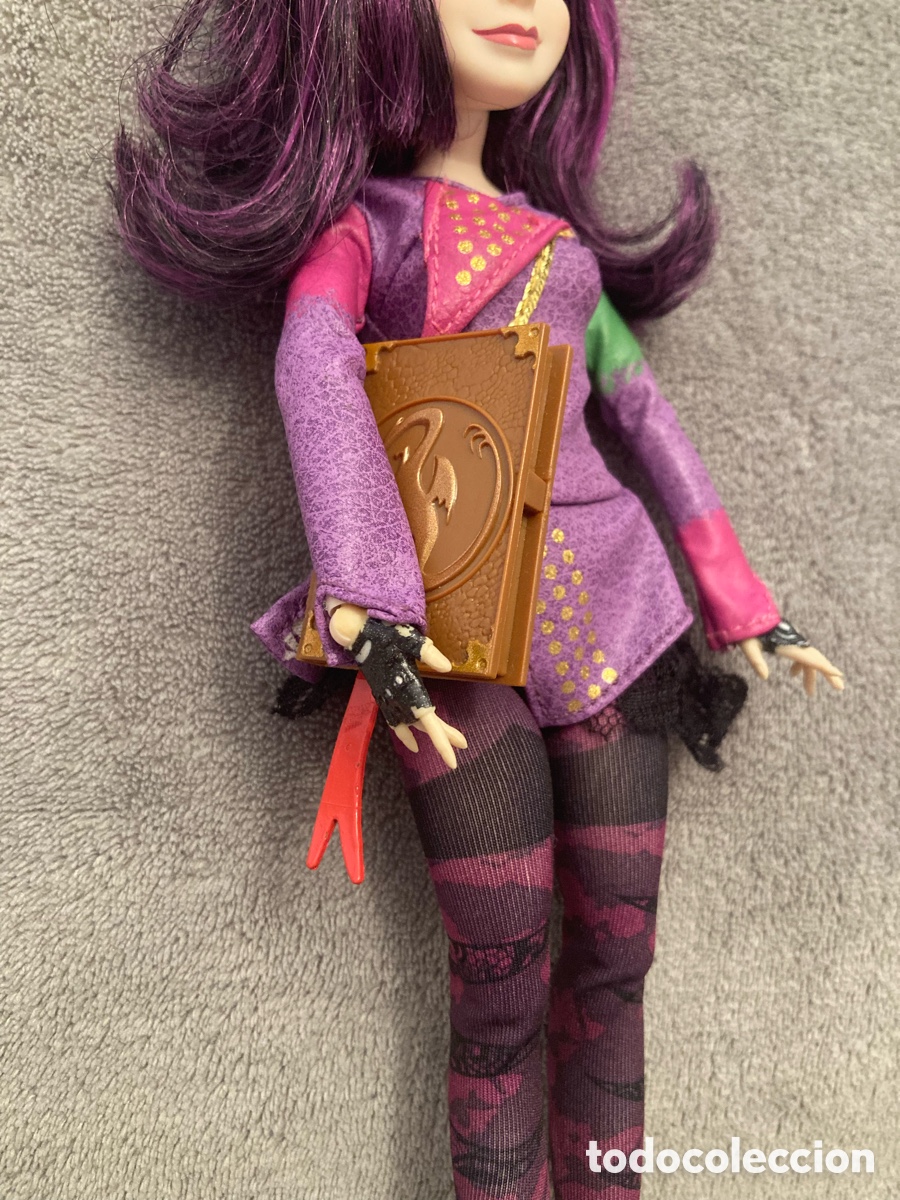 Mu&ntilde;ecas modernas: Mu&ntilde;eca Disney Descendientes - Foto 3
