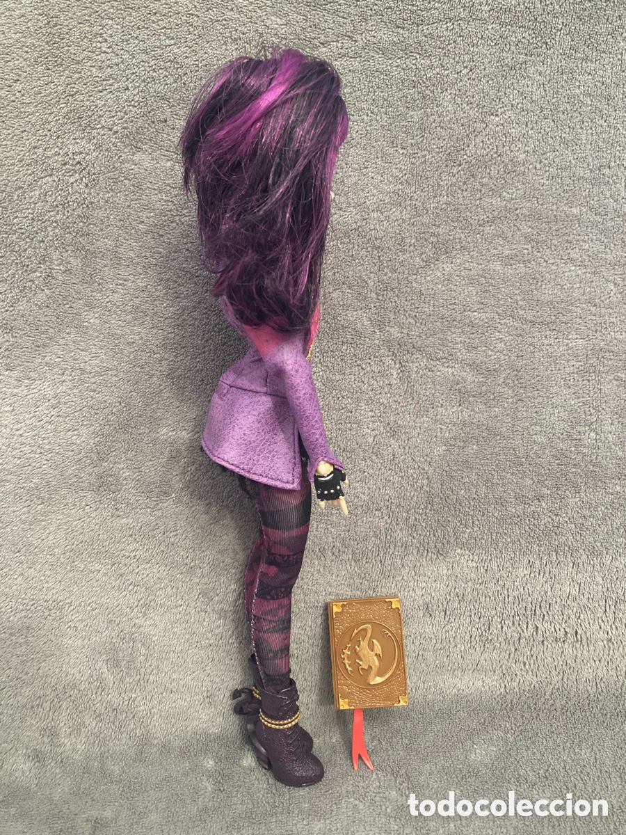 Mu&ntilde;ecas modernas: Mu&ntilde;eca Disney Descendientes - Foto 4